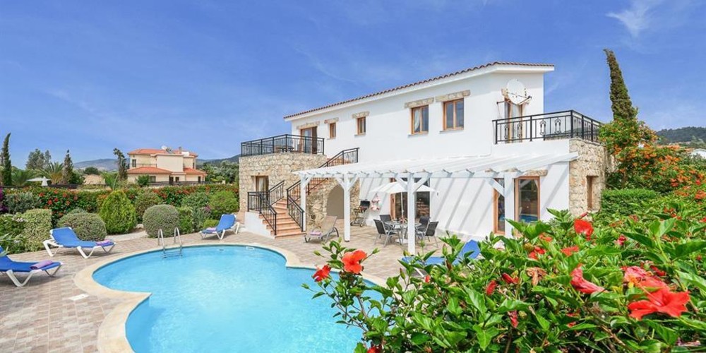 Star Villa with swimming pool