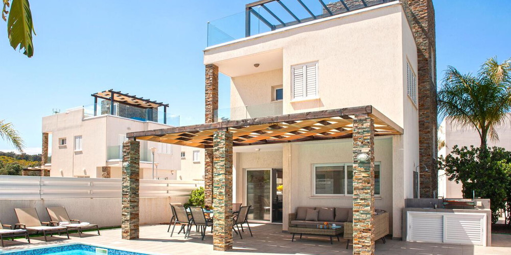 Anastasia Villa with swimming pool