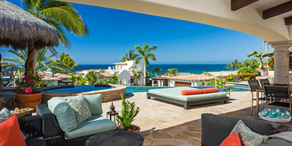 Villa Aurora with swimming pool