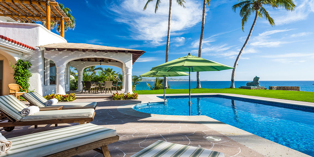 Villa White Lotus with swimming pool
