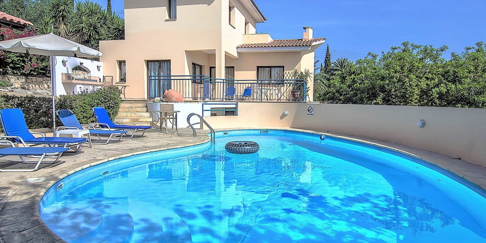 Villa Apollon with swimming pool