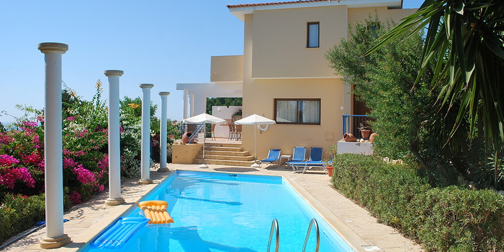 Tranquil Villa with swimming pool