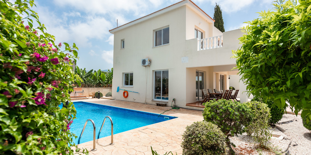 Villa Alisa with swimming pool