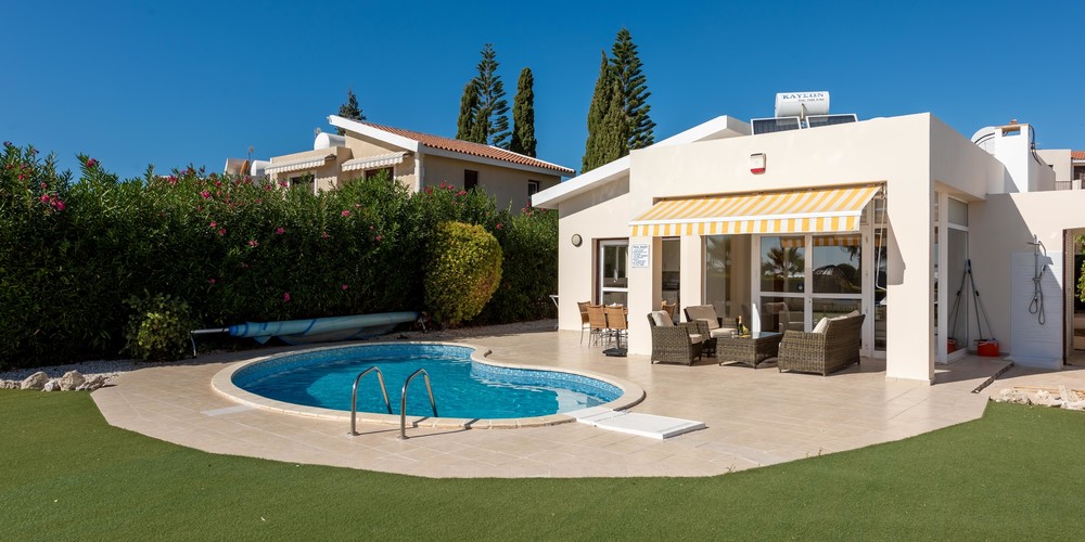 Villa Savoya with swimming pool