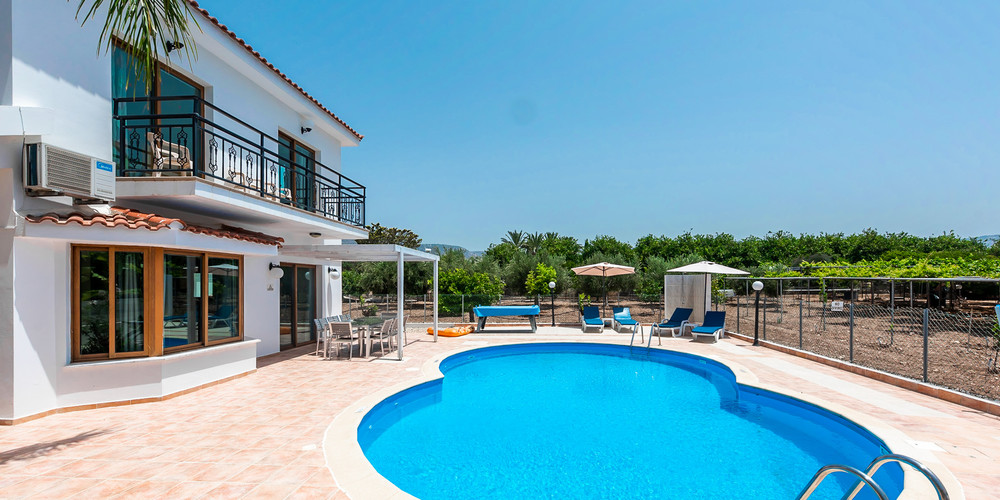 Villa Coral with swimming pool