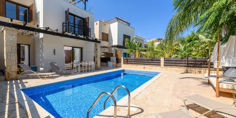 Villa Greco Mare with swimming pool