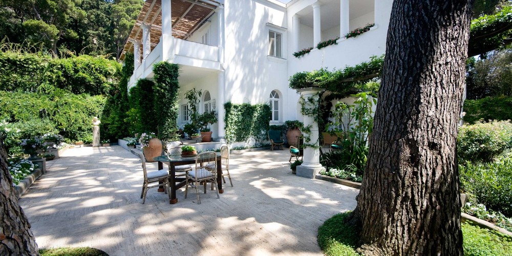 Villa Lennox with swimming pool