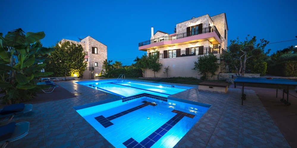 Villa Delight with swimming pool