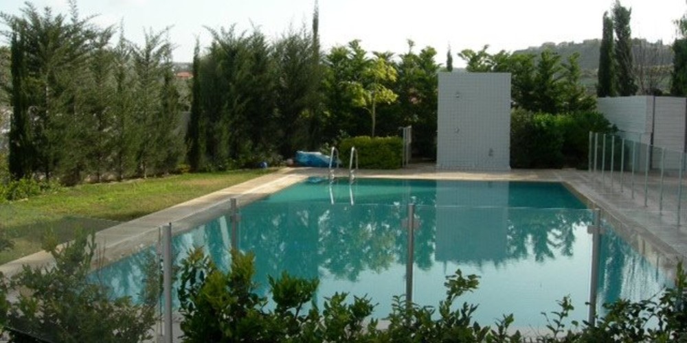 Apartment (Penthouse) in Germasoyia Village, Limassol