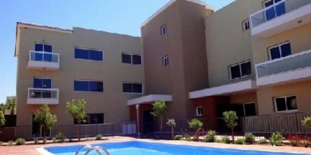 Apartment (Penthouse) in Germasoyia Tourist Area, Limassol