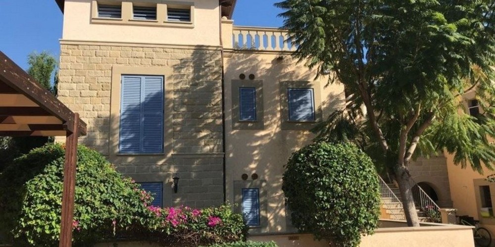 Apartment (Flat) in Saint Raphael Area, Limassol with swimming pool
