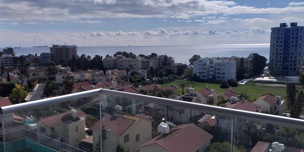 Apartment (Flat) in Moutagiaka, Limassol with swimming pool
