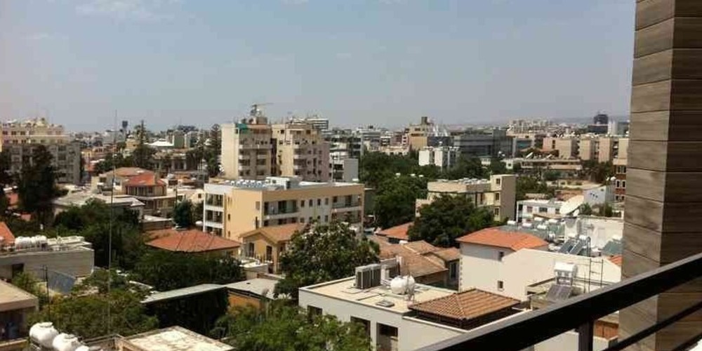 Apartment (Flat) in Molos Area, Limassol
