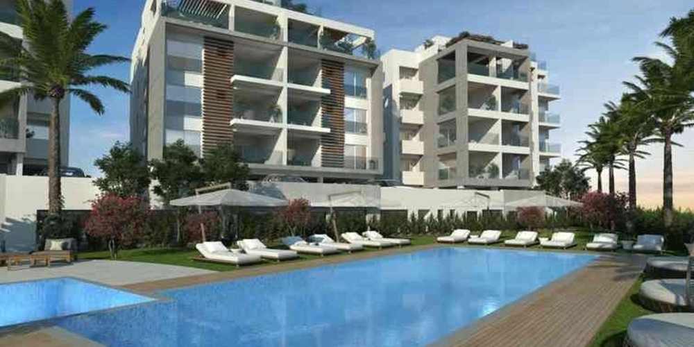 Apartment (Flat) in Columbia, Limassol with swimming pool