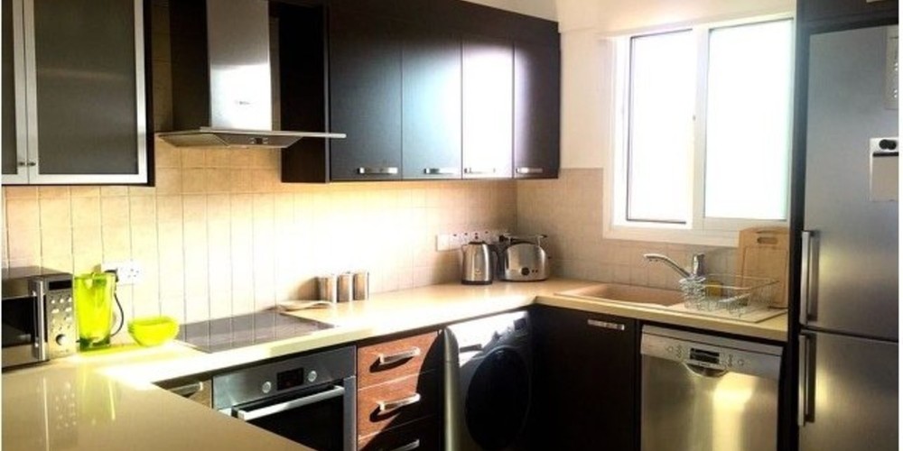 Apartment (Flat) in Potamos Germasoyias, Limassol with swimming pool