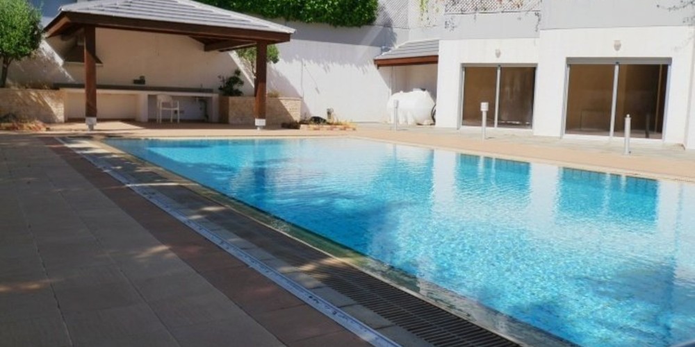 Apartment (Flat) in Amathus Area, Limassol with swimming pool