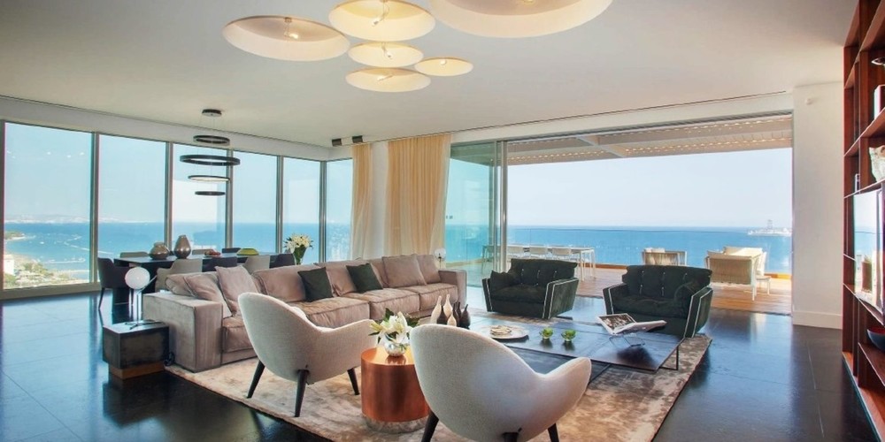 Apartment (Penthouse) in Neapoli, Limassol