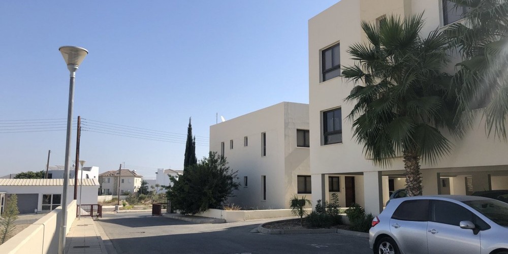 Apartment (Flat) in Tersefanou, Larnaca with swimming pool