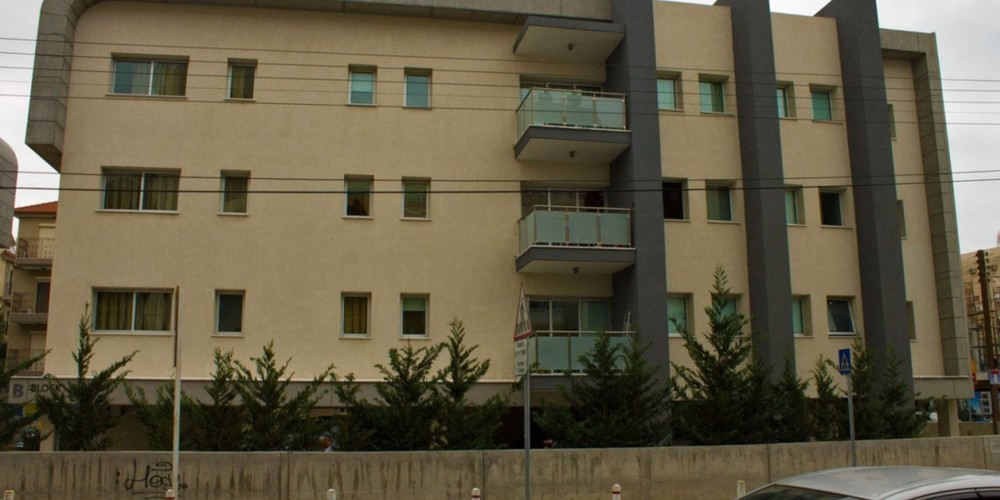 Apartment (Flat) in Papas Area, Limassol with swimming pool