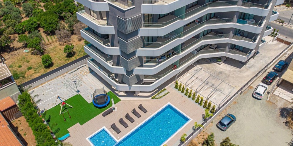 Apartment (Penthouse) in Potamos Germasoyias, Limassol