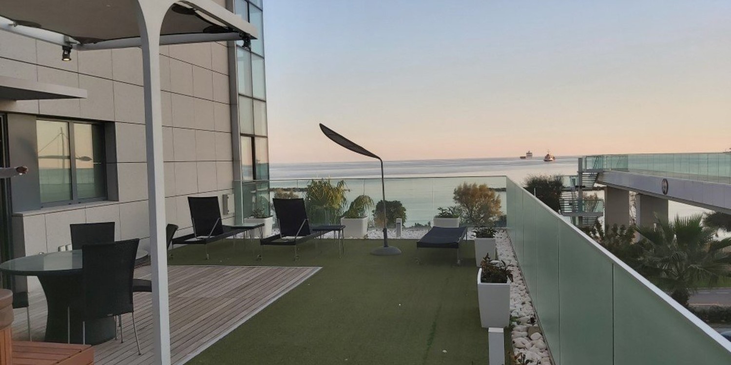 Apartment (Flat) in Neapoli, Limassol with swimming pool