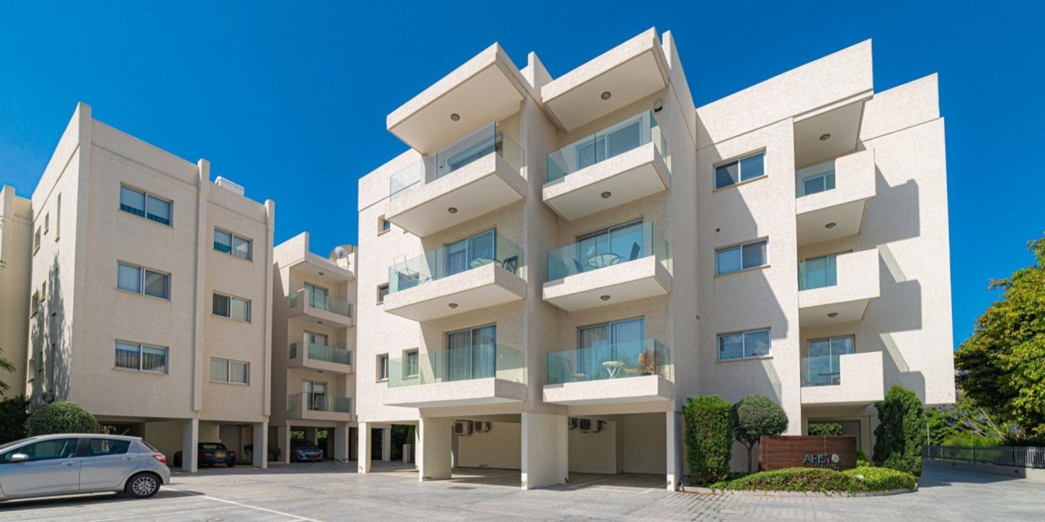 Villa Apartment (Penthouse) in Papas Area, Limassol with swimming pool