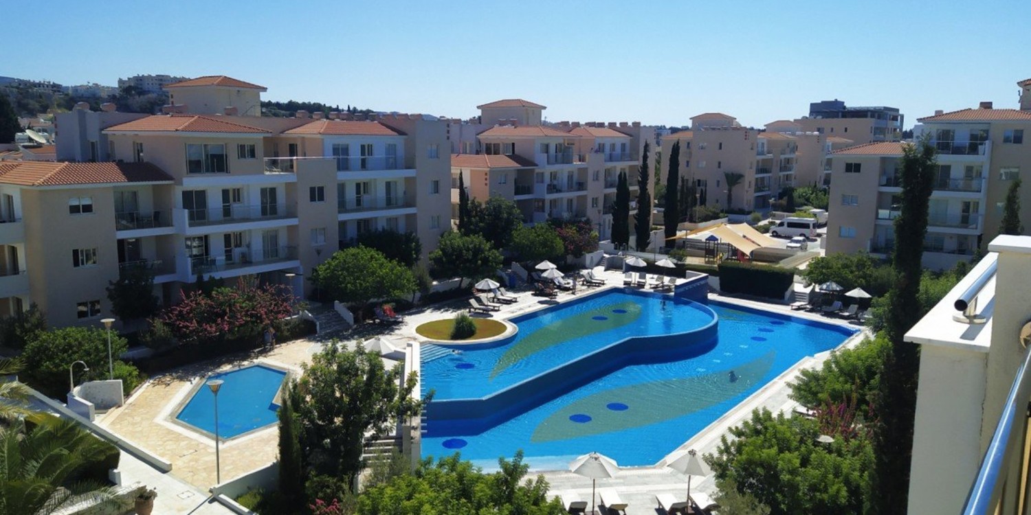 Apartment (Flat) in Universal, Paphos with swimming pool