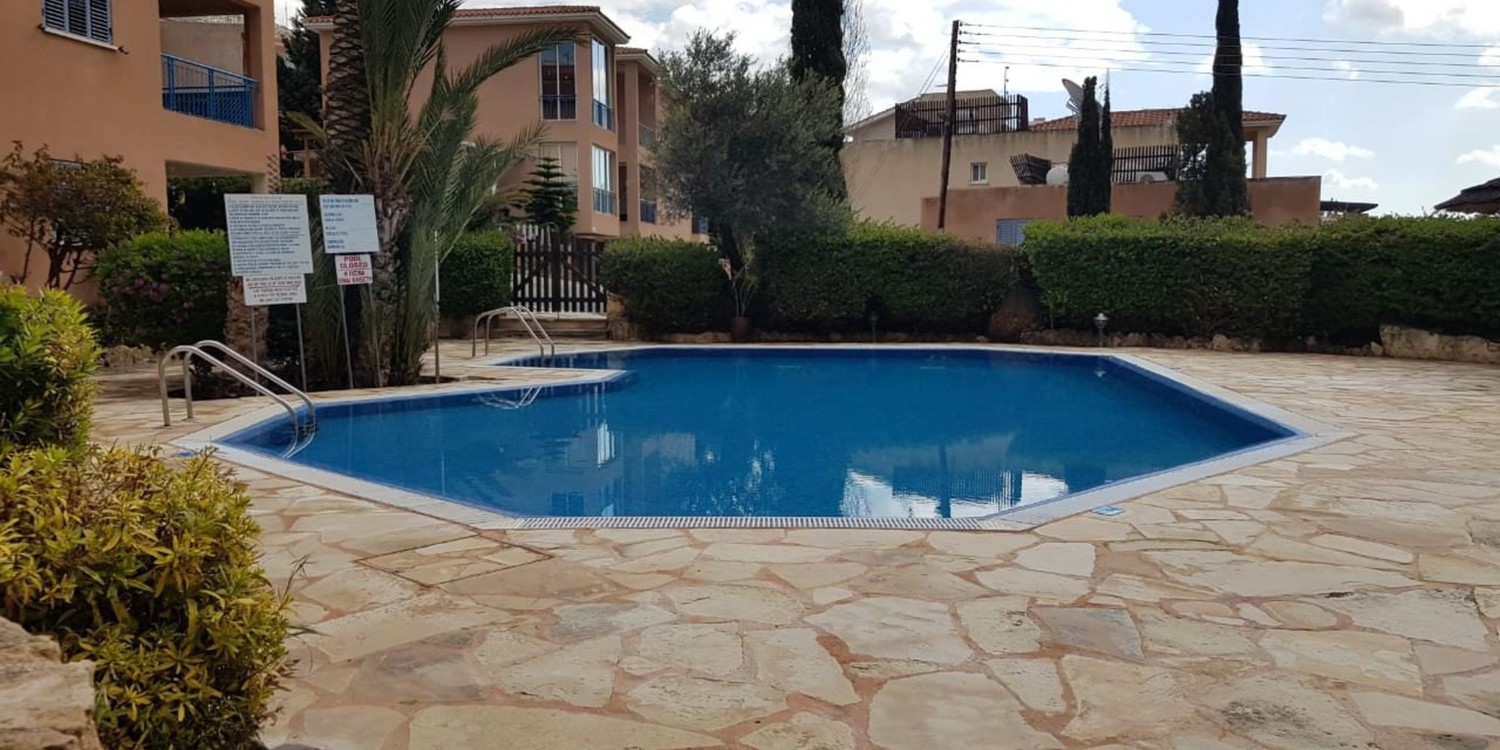 Apartment (Flat) in Tala, Paphos with swimming pool