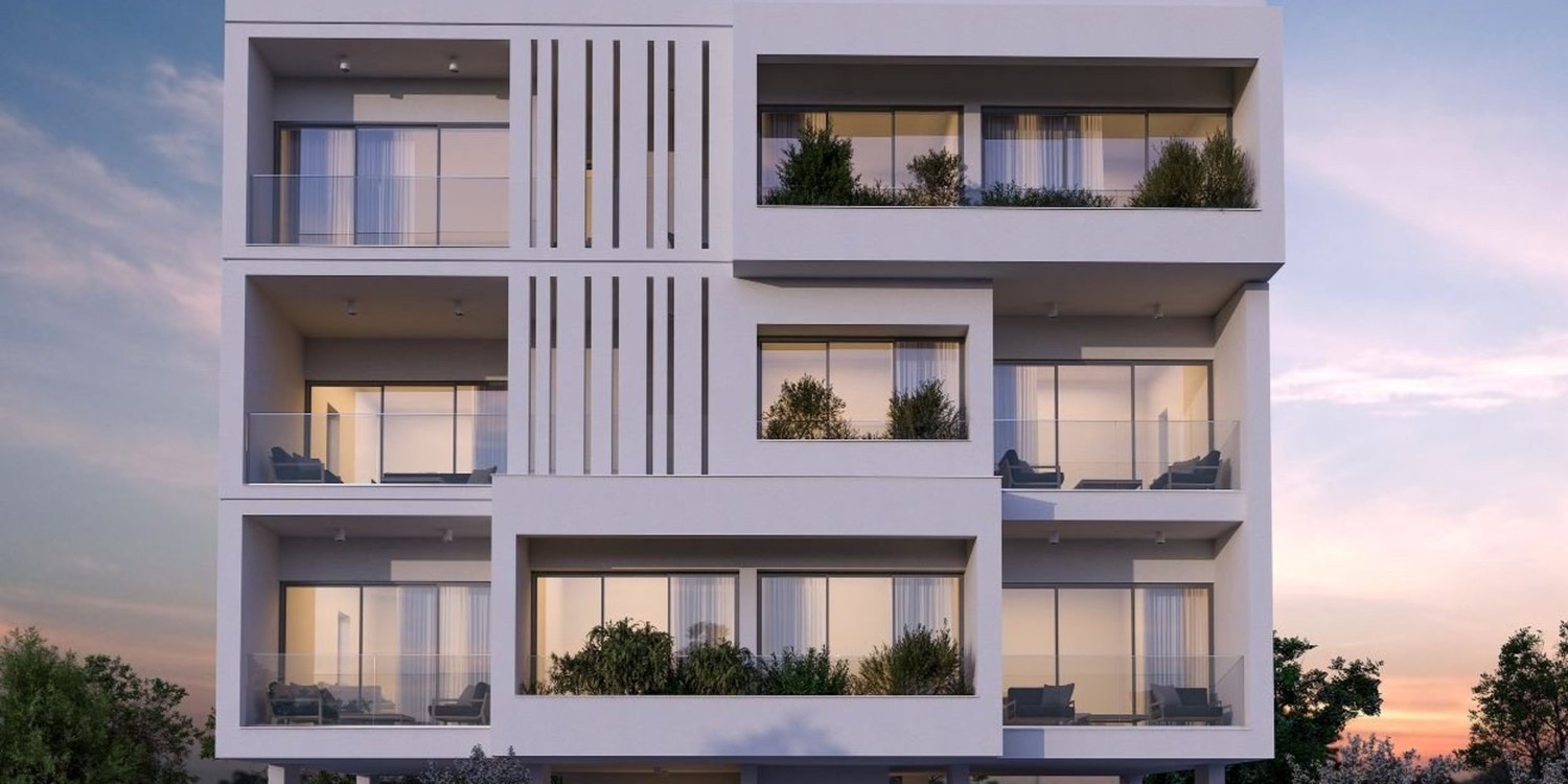 Apartment (Flat) in Kato Paphos, Paphos with swimming pool
