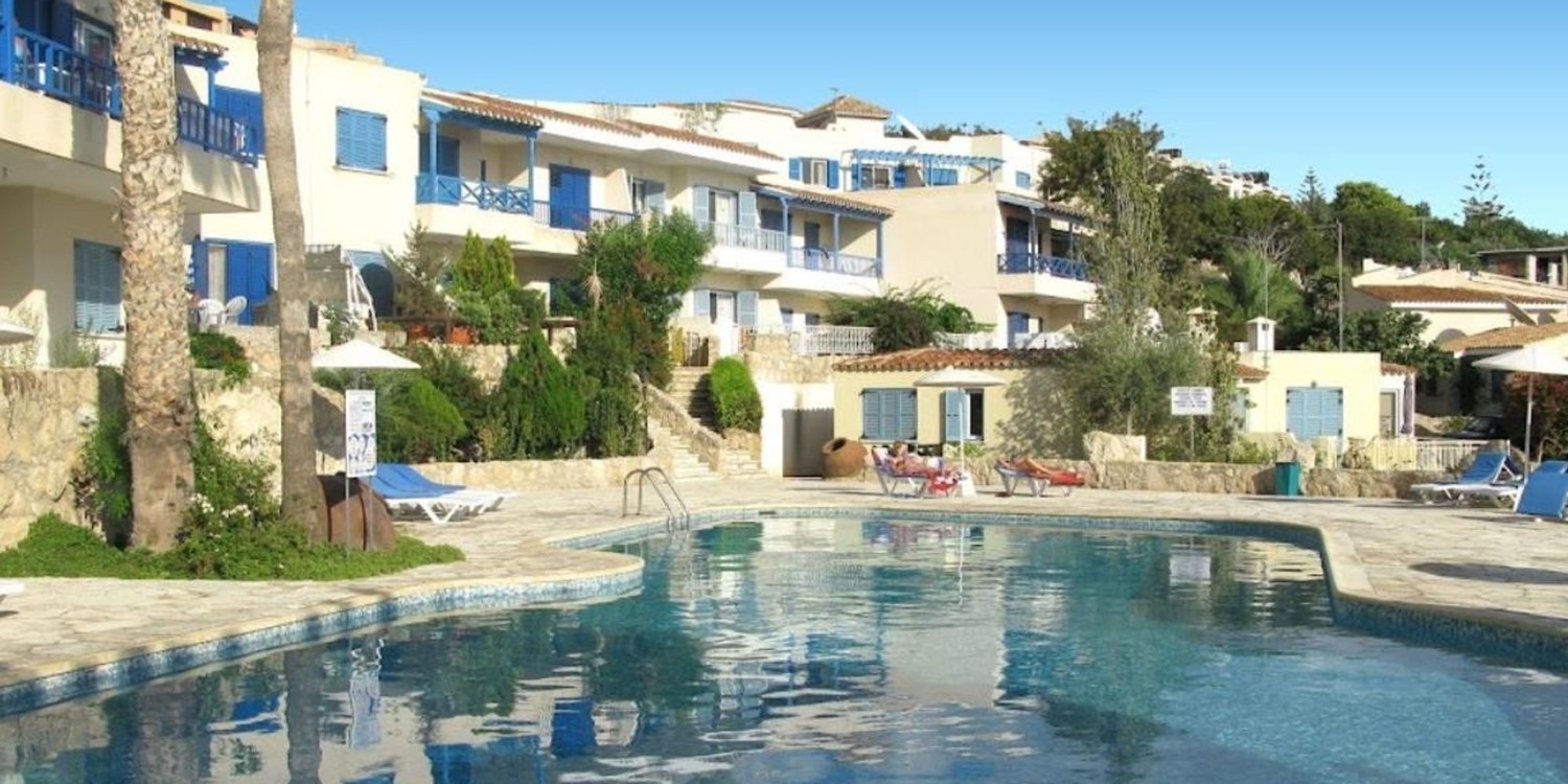 Apartment (Flat) in Chlorakas, Paphos with swimming pool