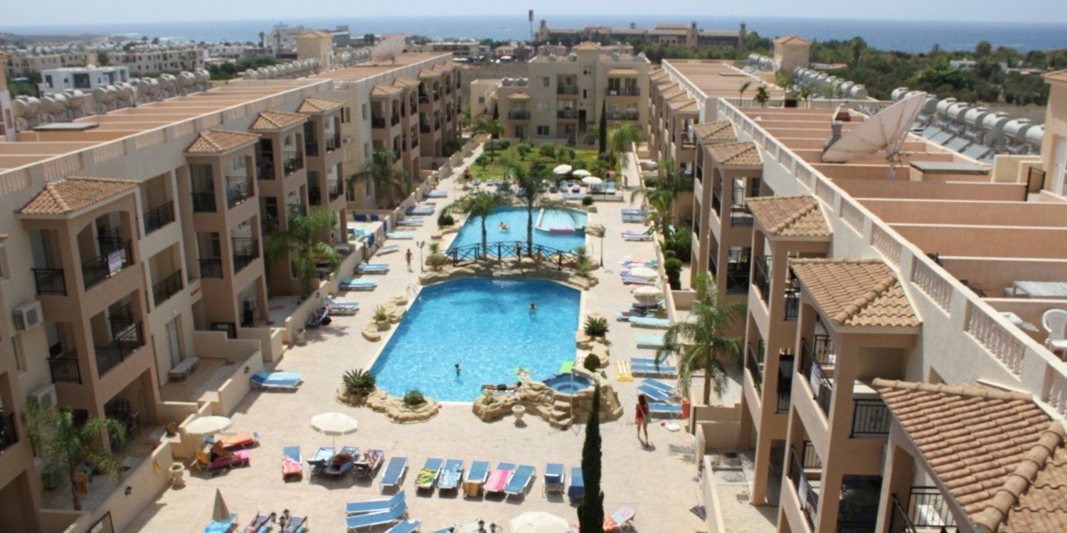 Apartment (Flat) in Tombs of the Kings, Paphos with swimming pool