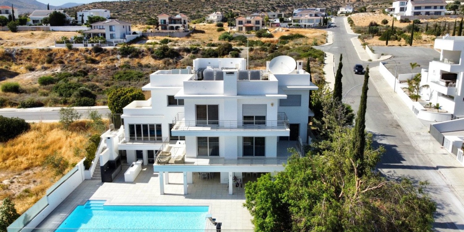 House in Germasoyia, Limassol for Rent