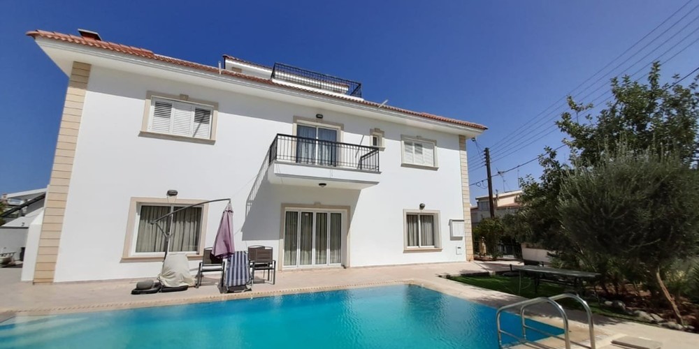 House in Makedonitissa, Nicosia