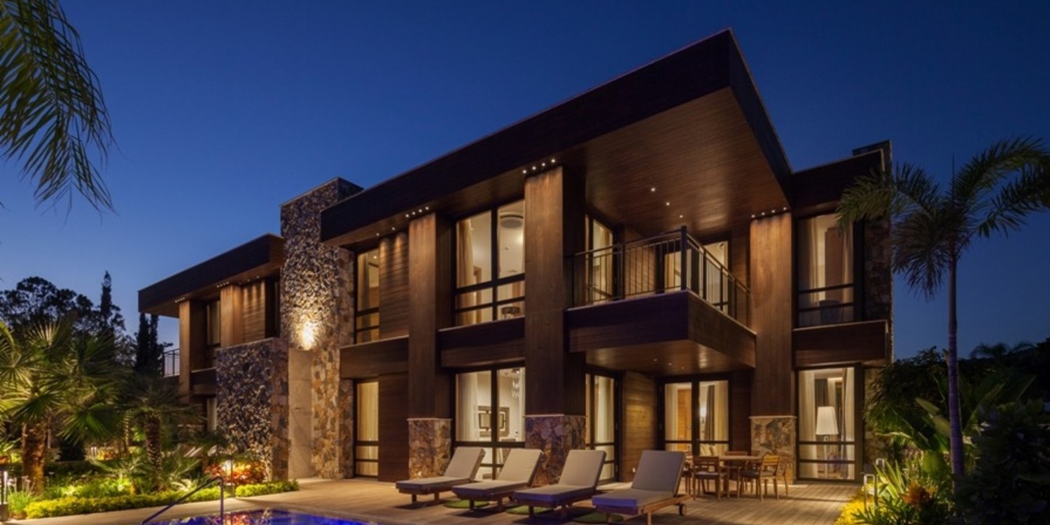 Luxurious Villas within Resort with swimming pool