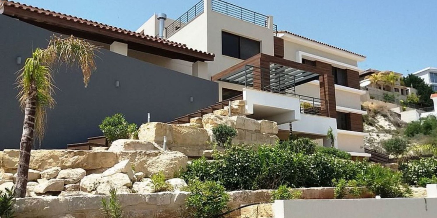 6-Bedrooms Villa with Panoramic Views with swimming pool