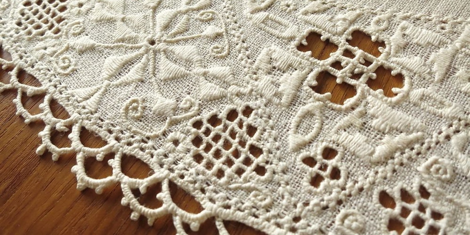 Handmade embroidery Lefkaritika in Cyprus