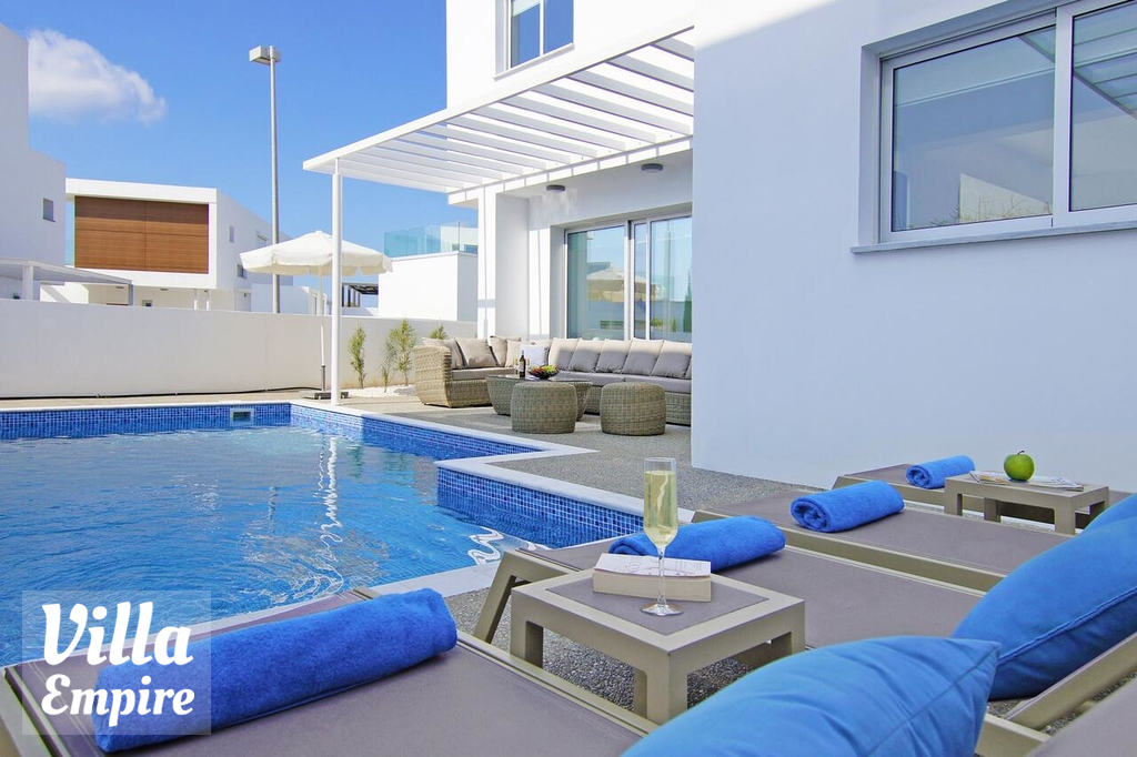 Luxury villa for rent in Ayia Napa (Cyprus Villas Update 2024) — Villa